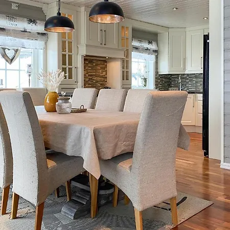 Beautiful In With Kitchen Tatil Evi